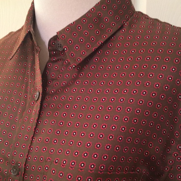 Banana Republic silk print button up shirt size M - Picture 2 of 6